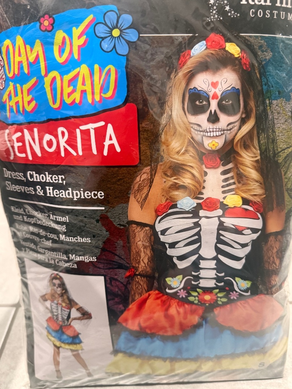 Day of the dead women’s costume